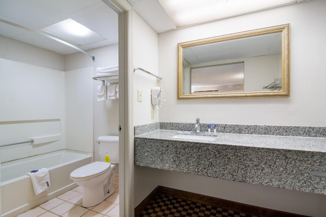 Americas Best Value Inn Wadesboro Exterior photo