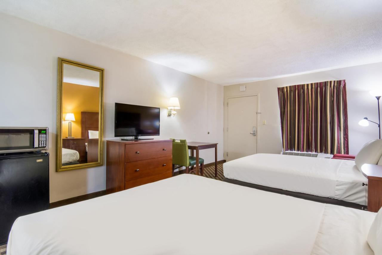 Americas Best Value Inn Wadesboro Exterior photo